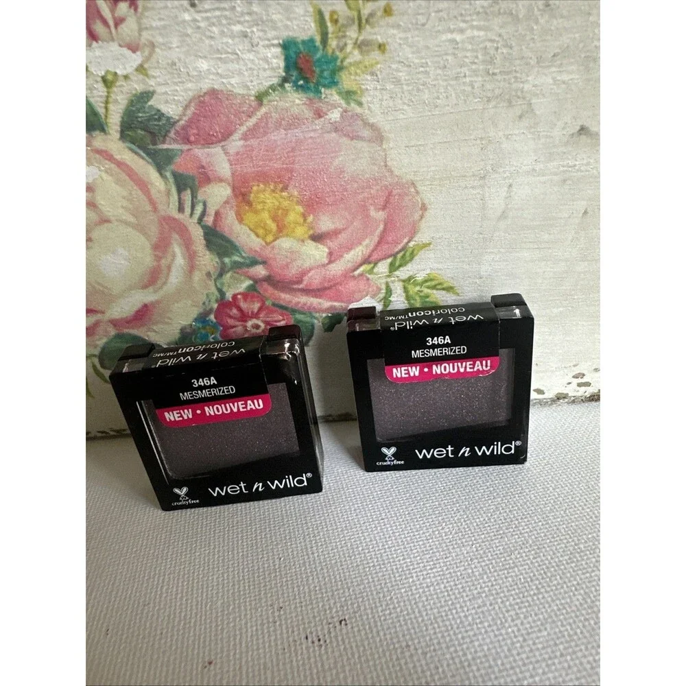 Wet n Wild Color Icon Eyeshadow Single 346A MESMERIZED, dark purple shade x2